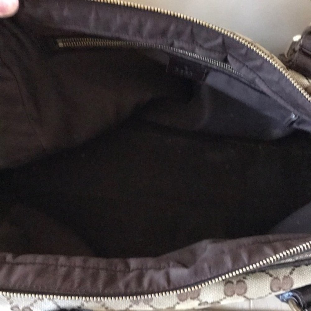 🌺🌺 AUTHENTIC GUCCI BAG - Picture 5 of 9